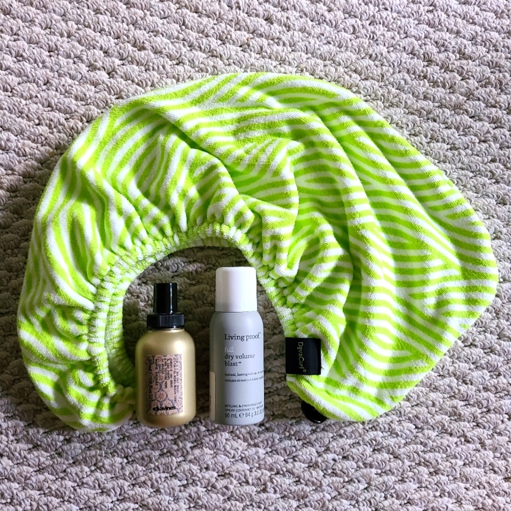 DevaCurl Deva-Twist Microfiber Towel Wrap and Deluxe Haircare Samples